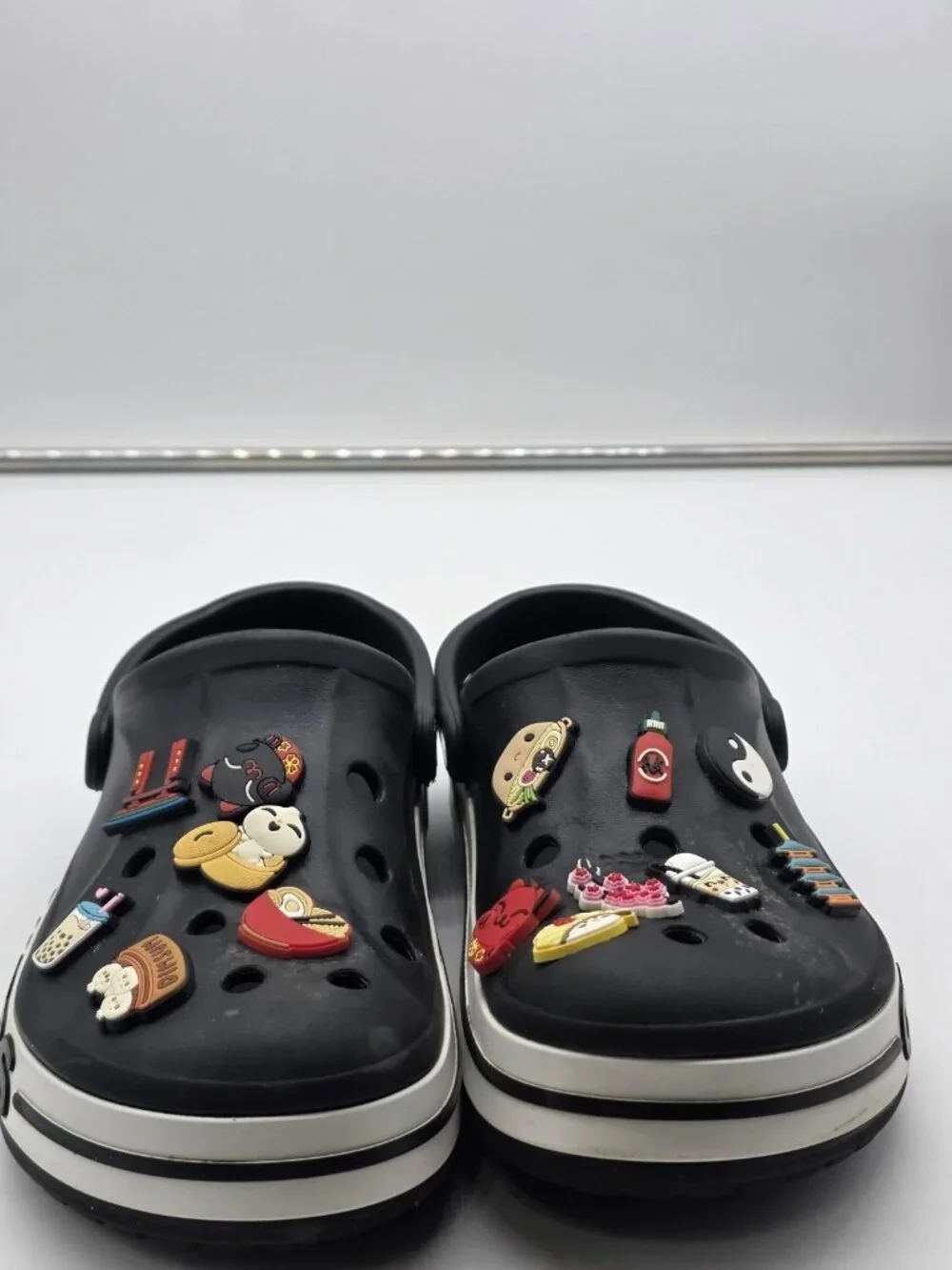 Crocs Clog Shoes Mens Size 9 Black Jibbitz Slip On Sandals Stains Comfort Casual - Picture 2 of 12